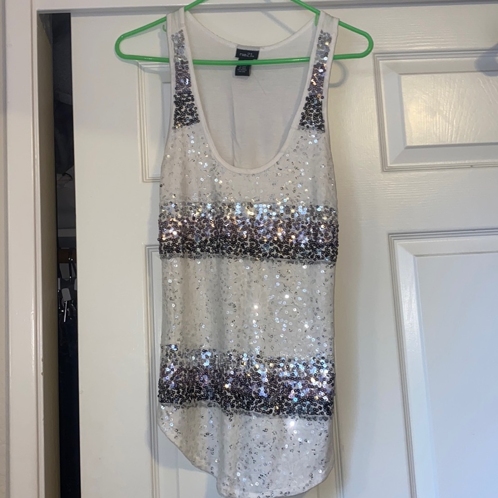 White tank top with silver sequence